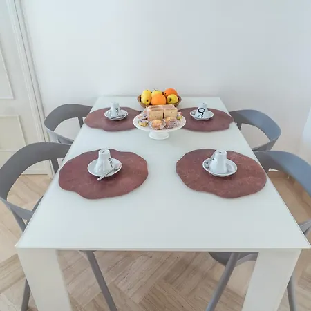 Palazzo Iato Apartment *