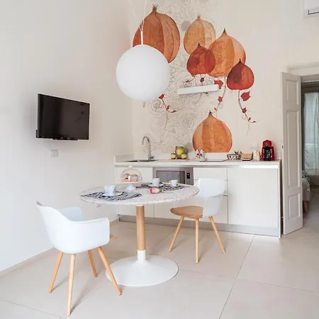 Apartment Palazzo Iato *