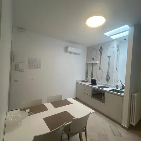 Apartament Palazzo Iato *